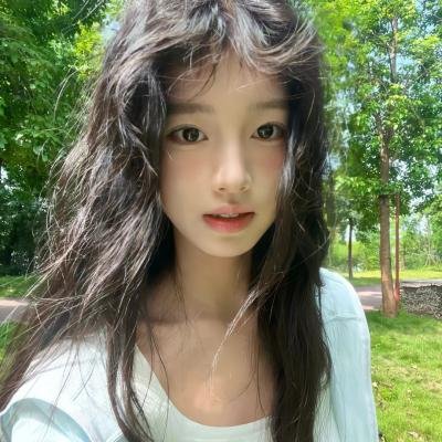 北极百货的秋乃小姐